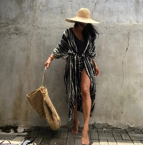 Black Beach Tunic Cover-up - Kimono Beachwear
