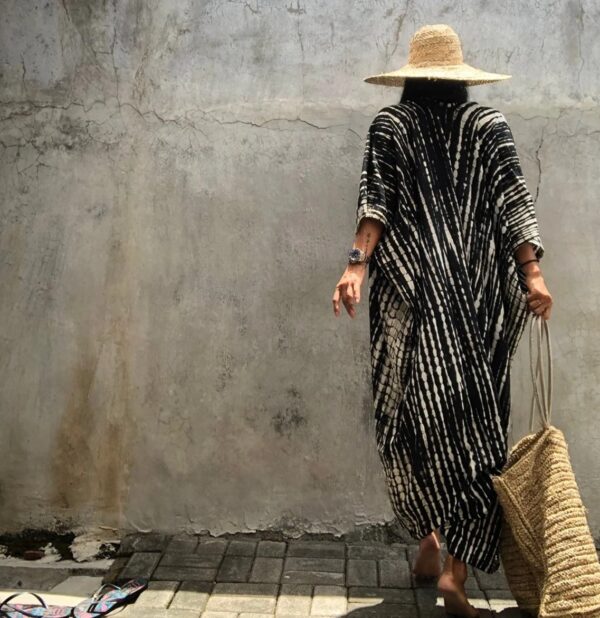 Black Beach Tunic Cover-up - Kimono Beachwear - Image 3